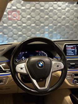 بي ام دبليو الفئة 7